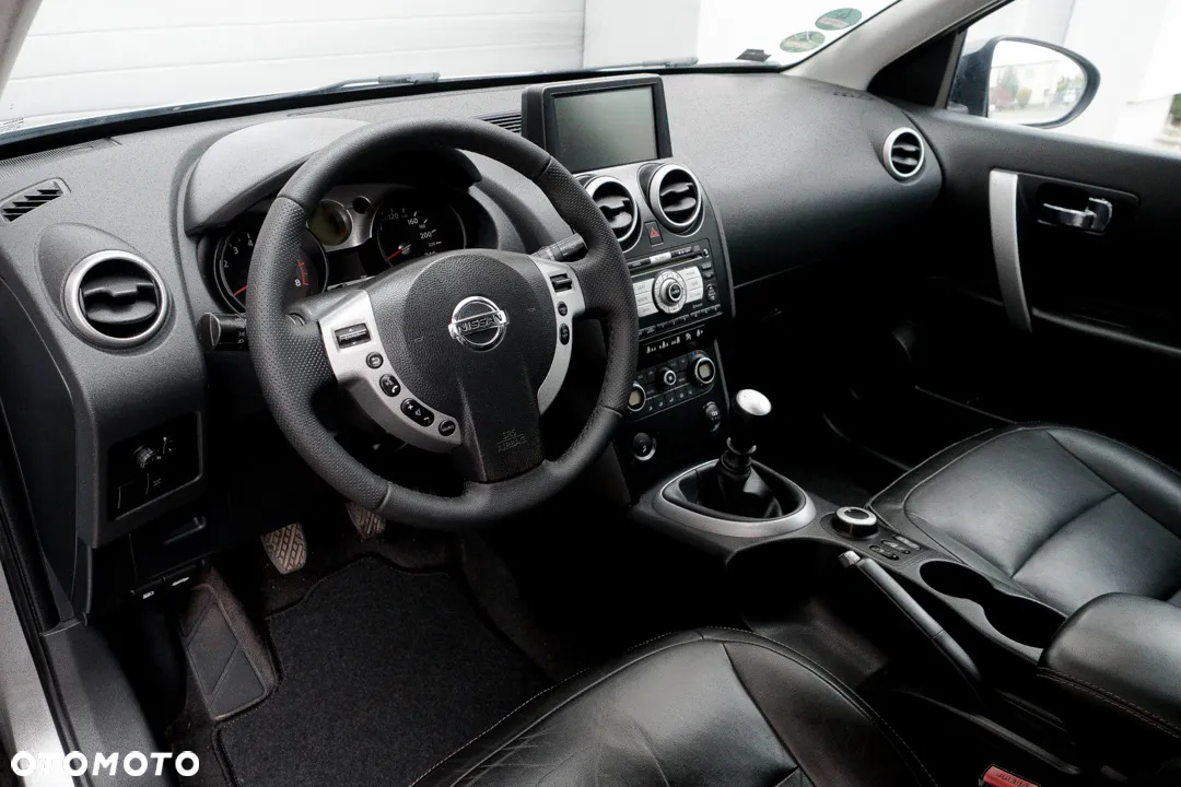 Nissan Qashqai 2.0 4x4 Tekna - 14