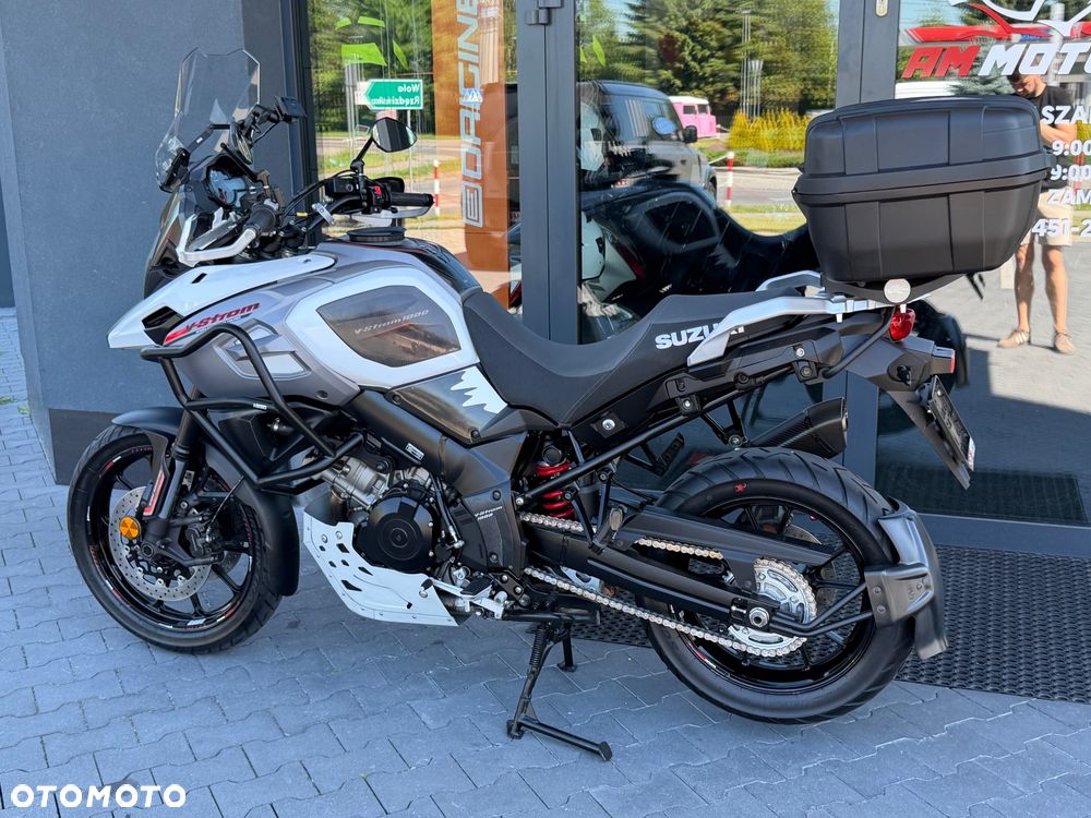 Suzuki V-STROM - 28