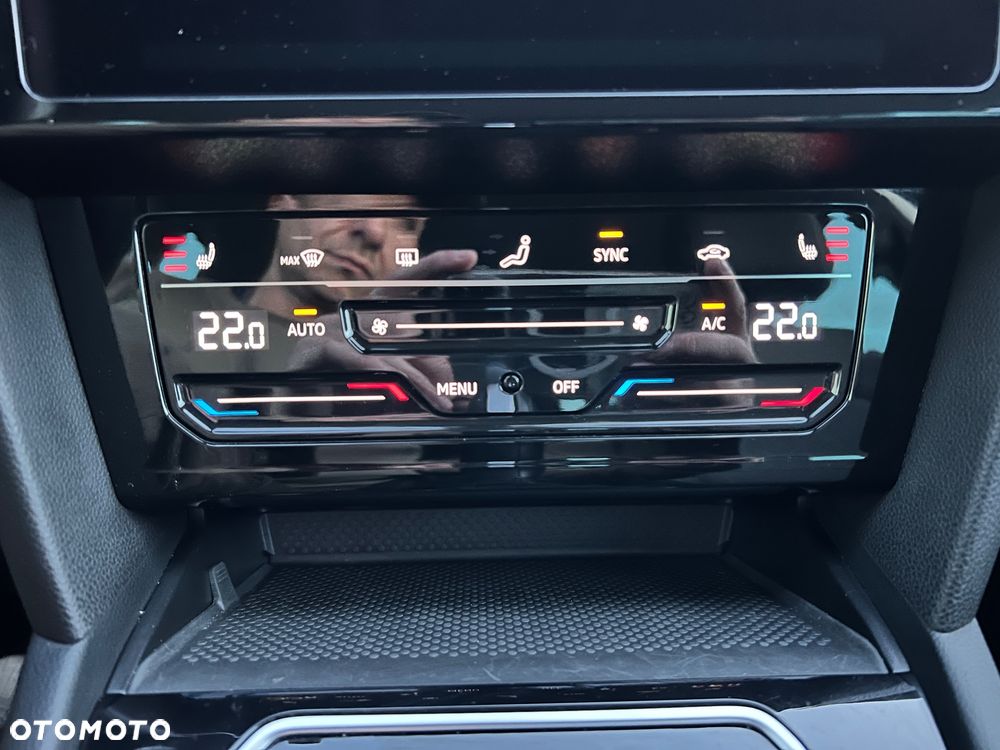 Volkswagen Passat 2.0 TSI Business DSG - 23