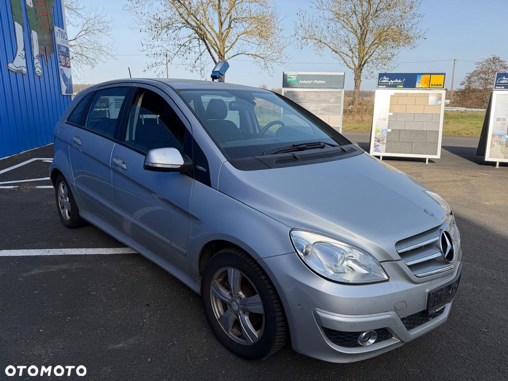 Mercedes-Benz Klasa B 160 - 1