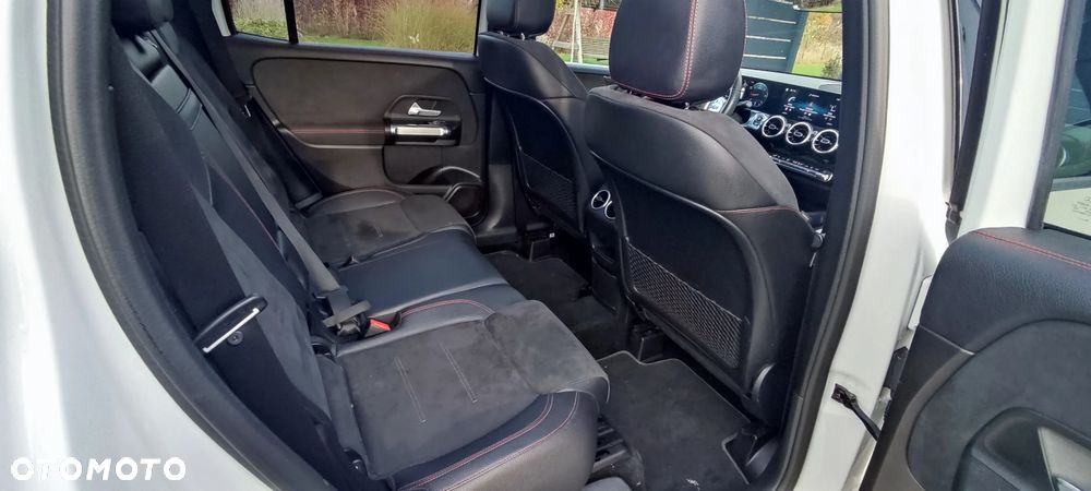 Mercedes-Benz GLB 220 d 4-Matic AMG Line 8G-DCT - 28
