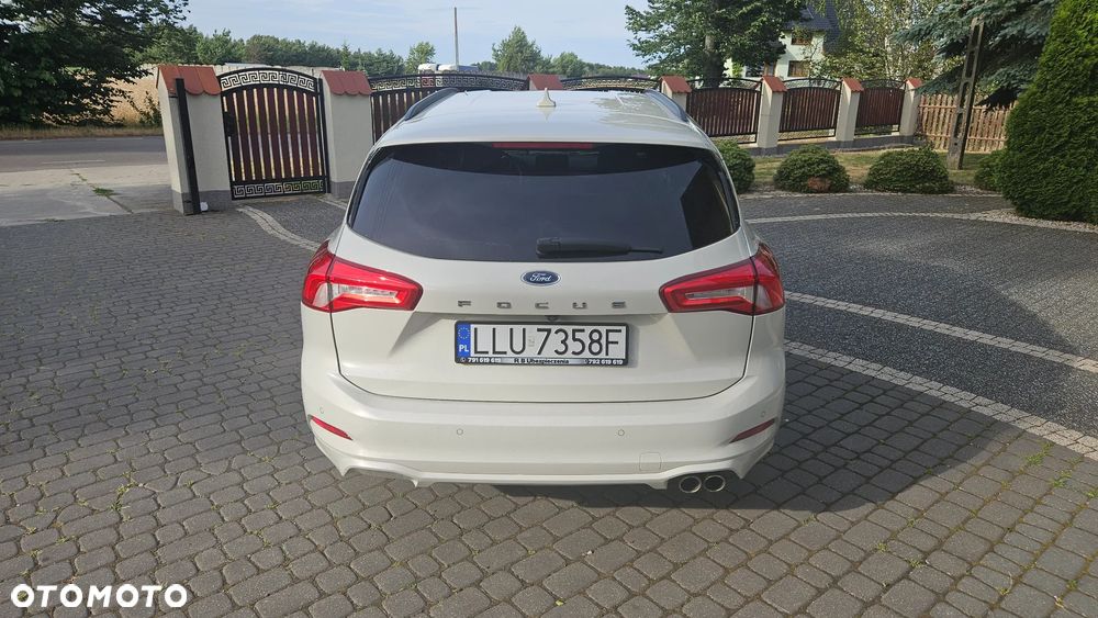 Ford Focus - 17