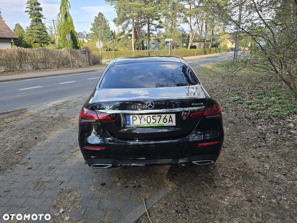 Mercedes-Benz Klasa E 220 d 4-Matic - 3