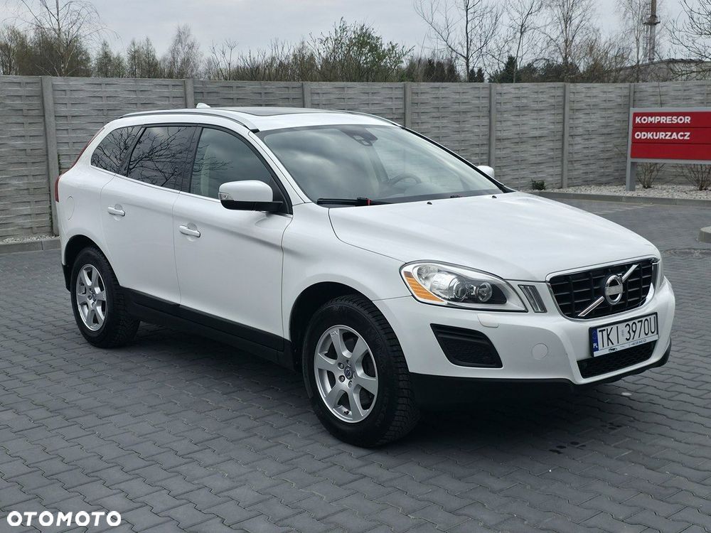 Volvo XC 60 - 4