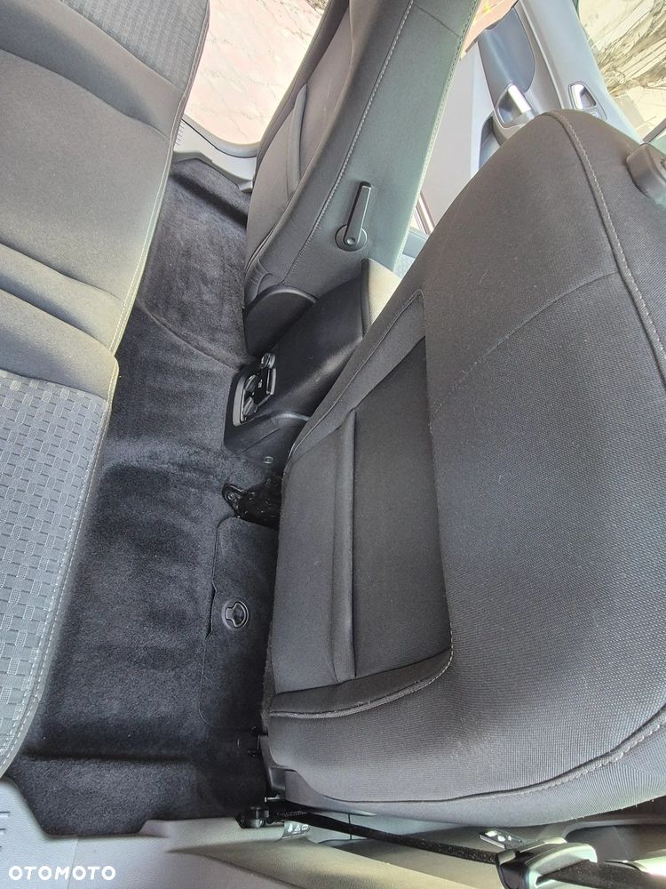 Ford Tourneo Connect Grand - 17