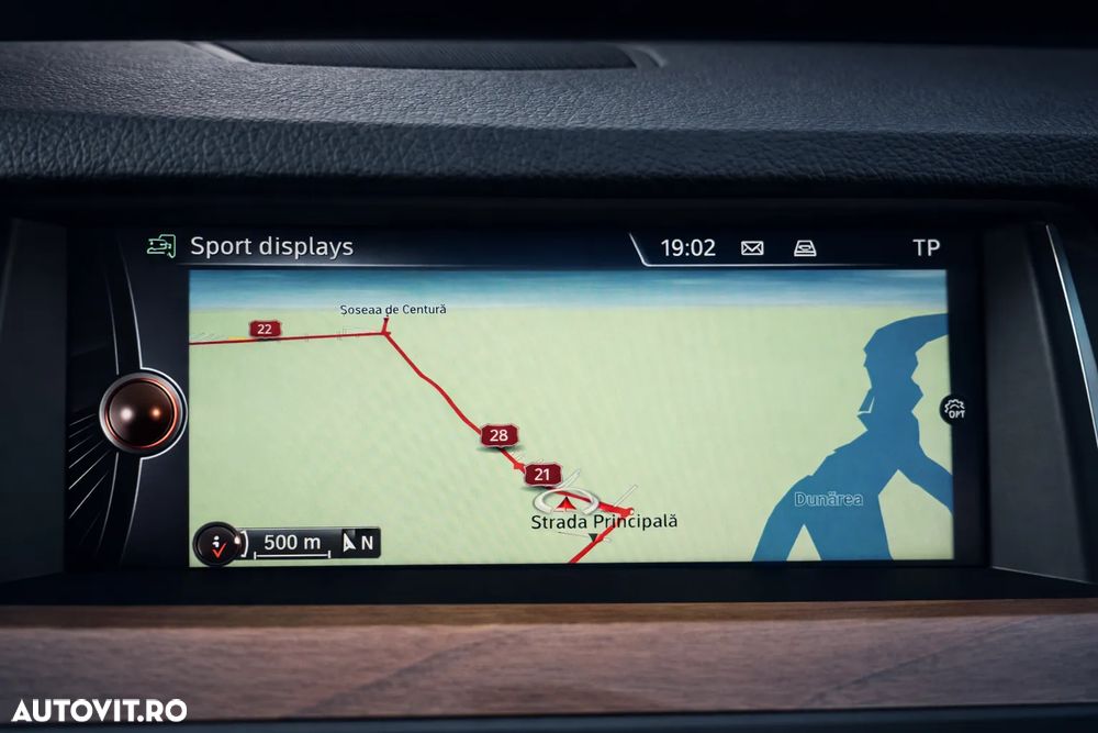 BMW Seria 5 525d xDrive Aut. Luxury Line - 16