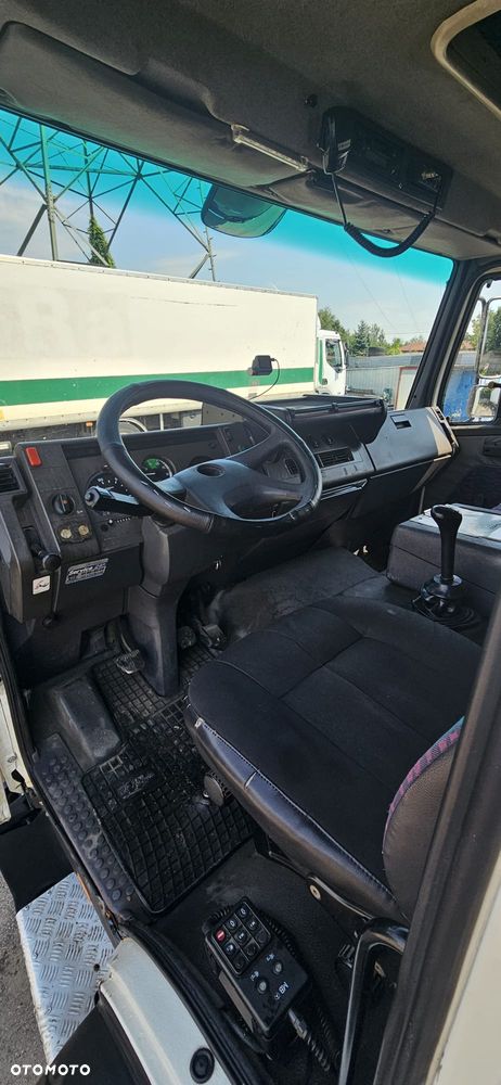 Mercedes-Benz 1317 - 7