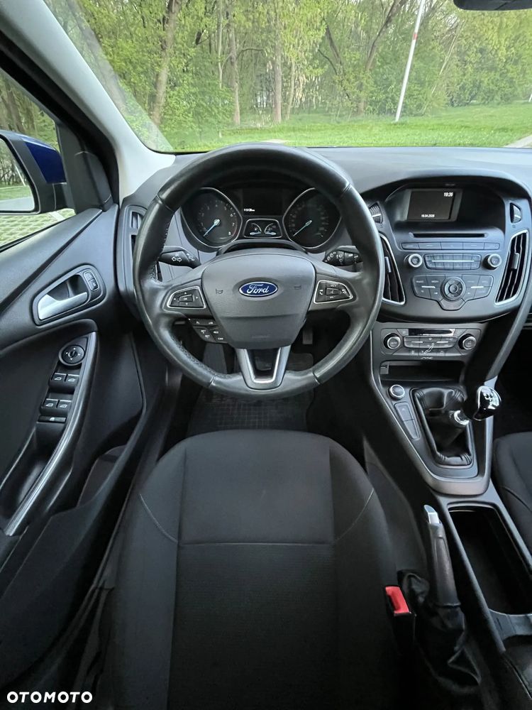 Ford Focus - 9