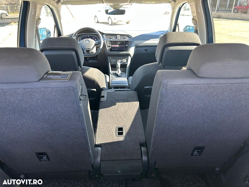 Volkswagen Tiguan - 26