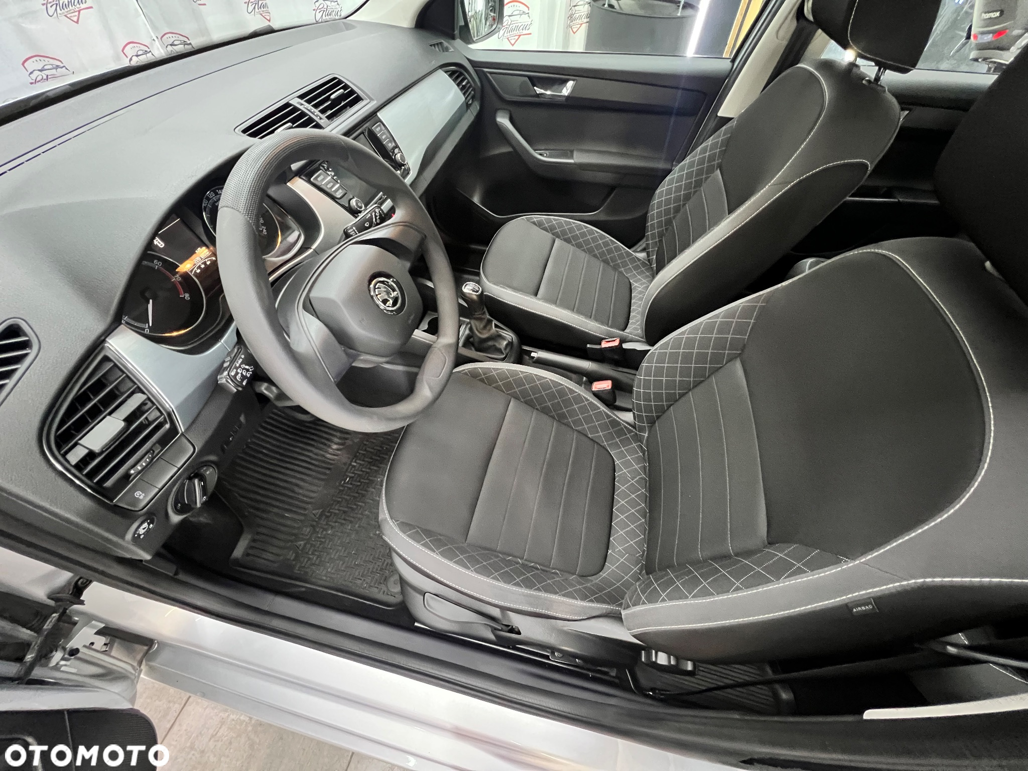 Skoda Fabia 1.0 Ambition - 13