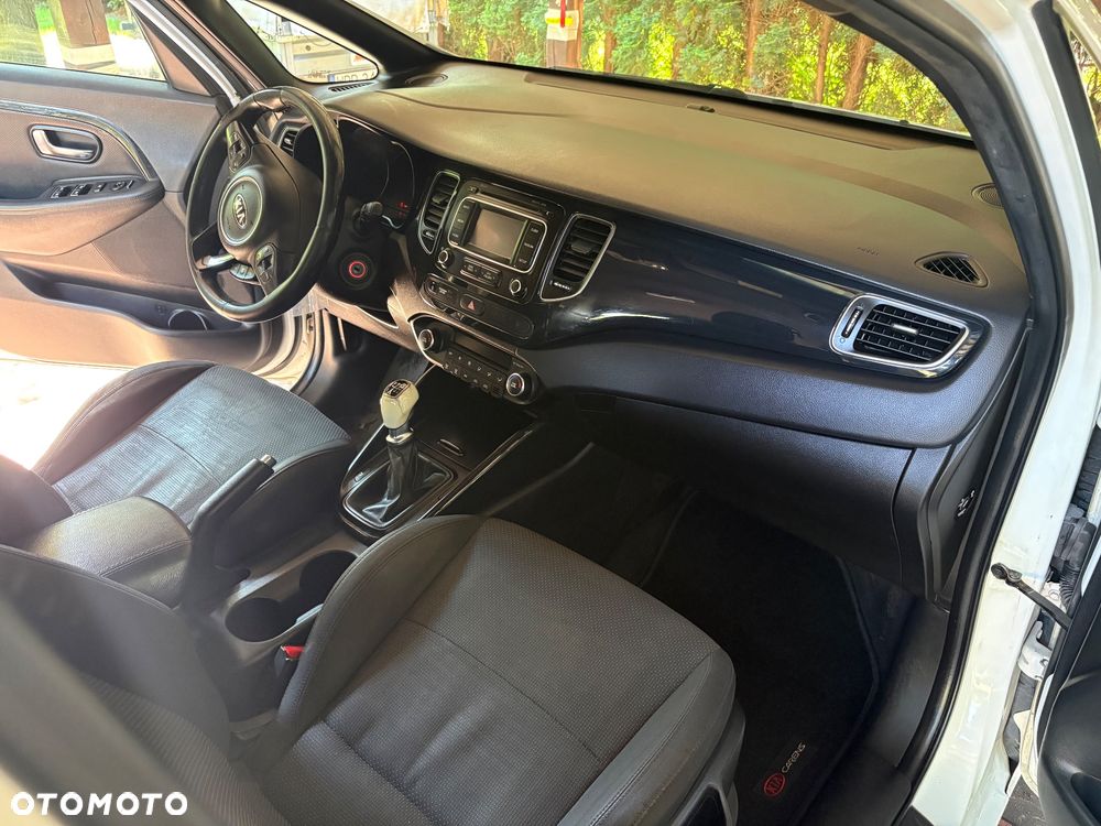 Kia Carens 1.7 CRDi XL - 12