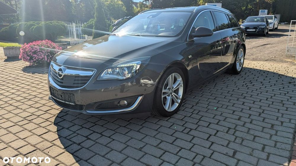 Opel Insignia - 2