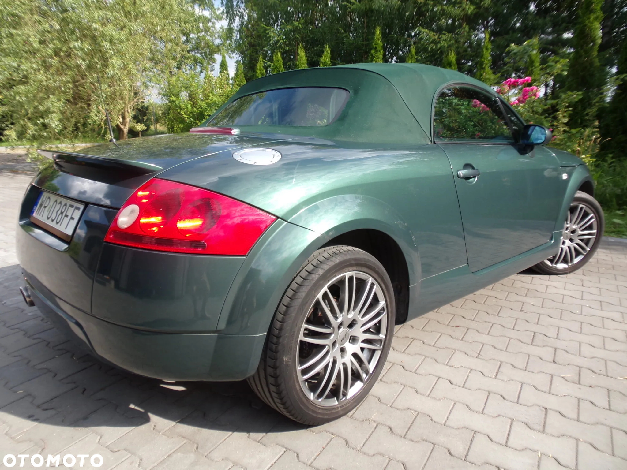 Audi TT Coupé Roadster 1.8T - 29