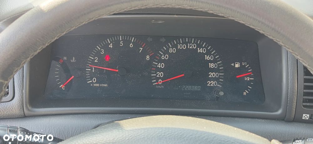 Toyota Corolla 1.6 VVT-i Terra - 17