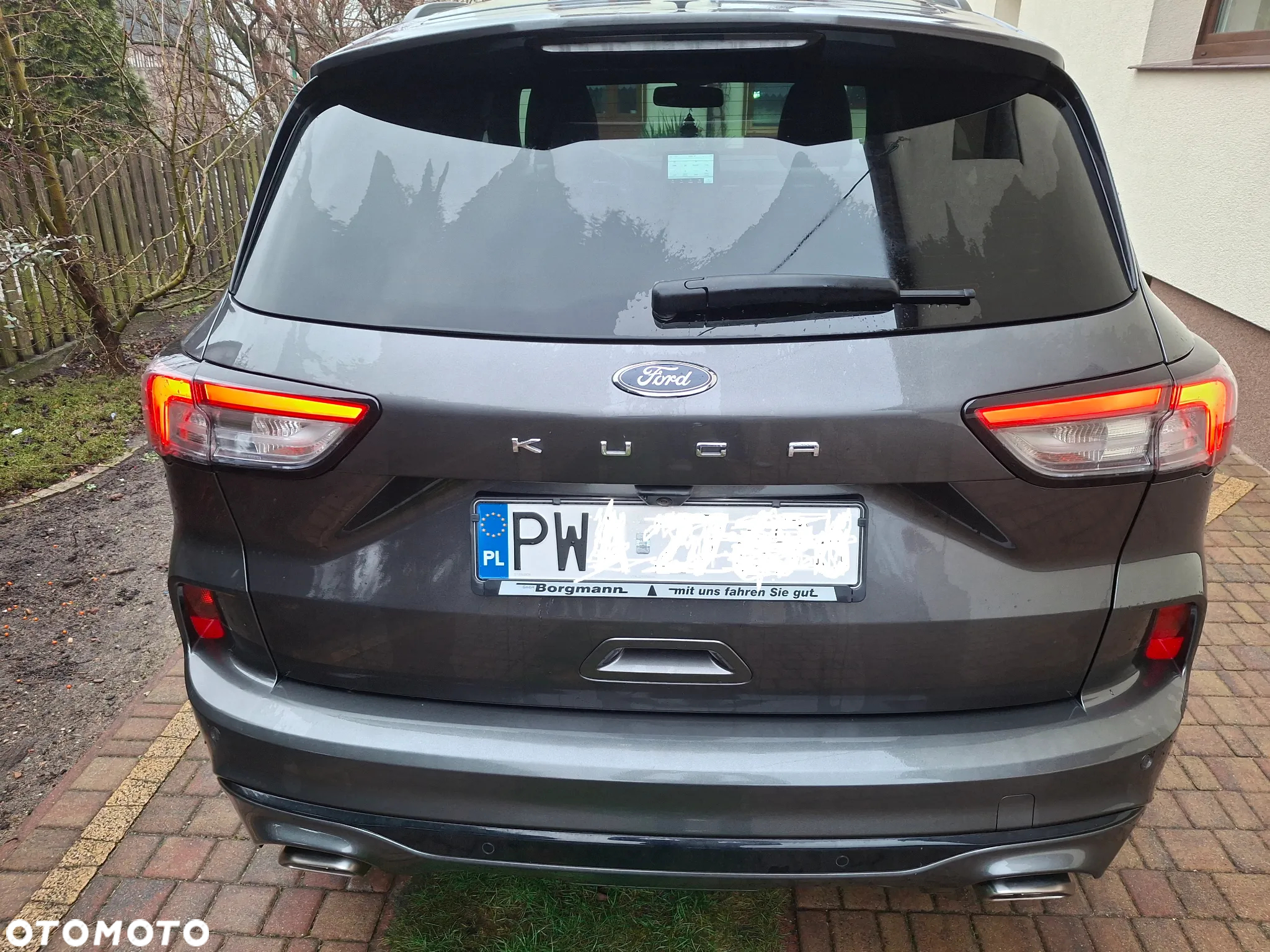 Ford Kuga 1.5 EcoBoost ST-LINE X - 4