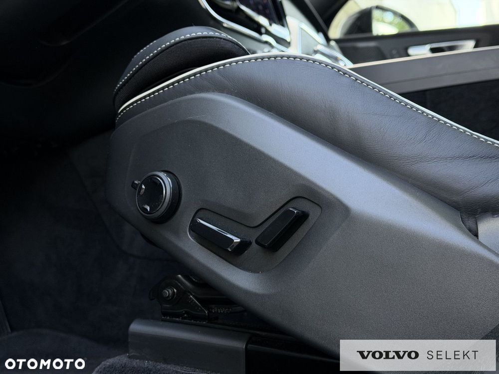Volvo XC 60 - 22