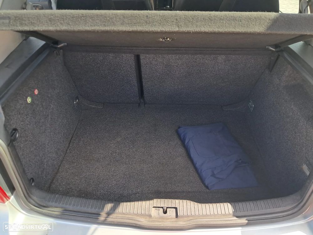 VW Golf 1.9 TDi Confortline AC - 13