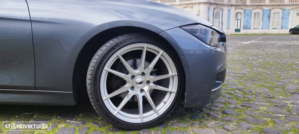 BMW 330 e iPerformance Pack M - 7
