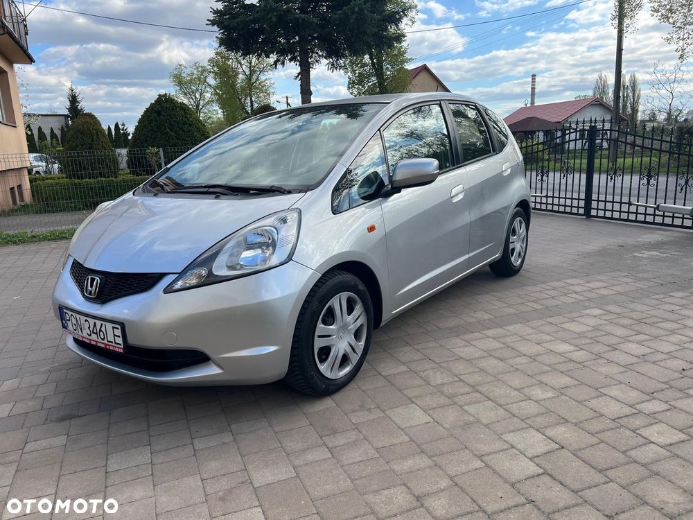 Honda Jazz 2010 photo 3