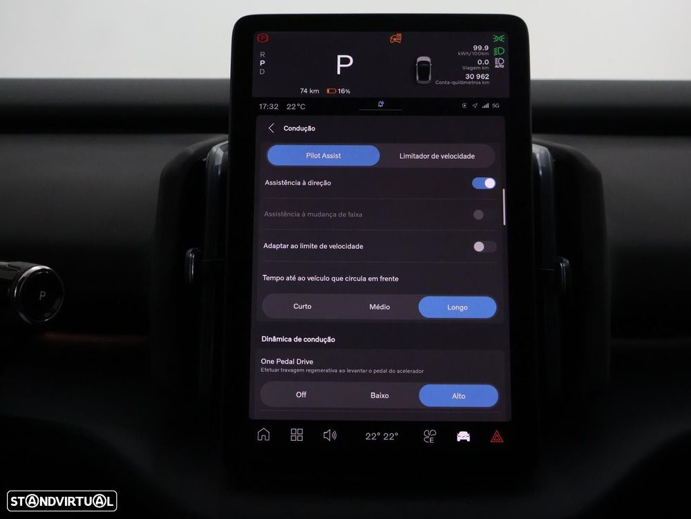 Volvo EX30 69 kWh Single Motor Extended Range Plus - 22