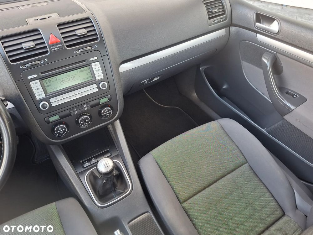 Volkswagen Golf 1.9 TDI Edition - 24