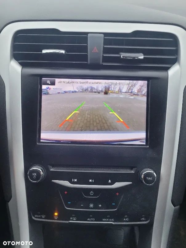 Ford Fusion - 11