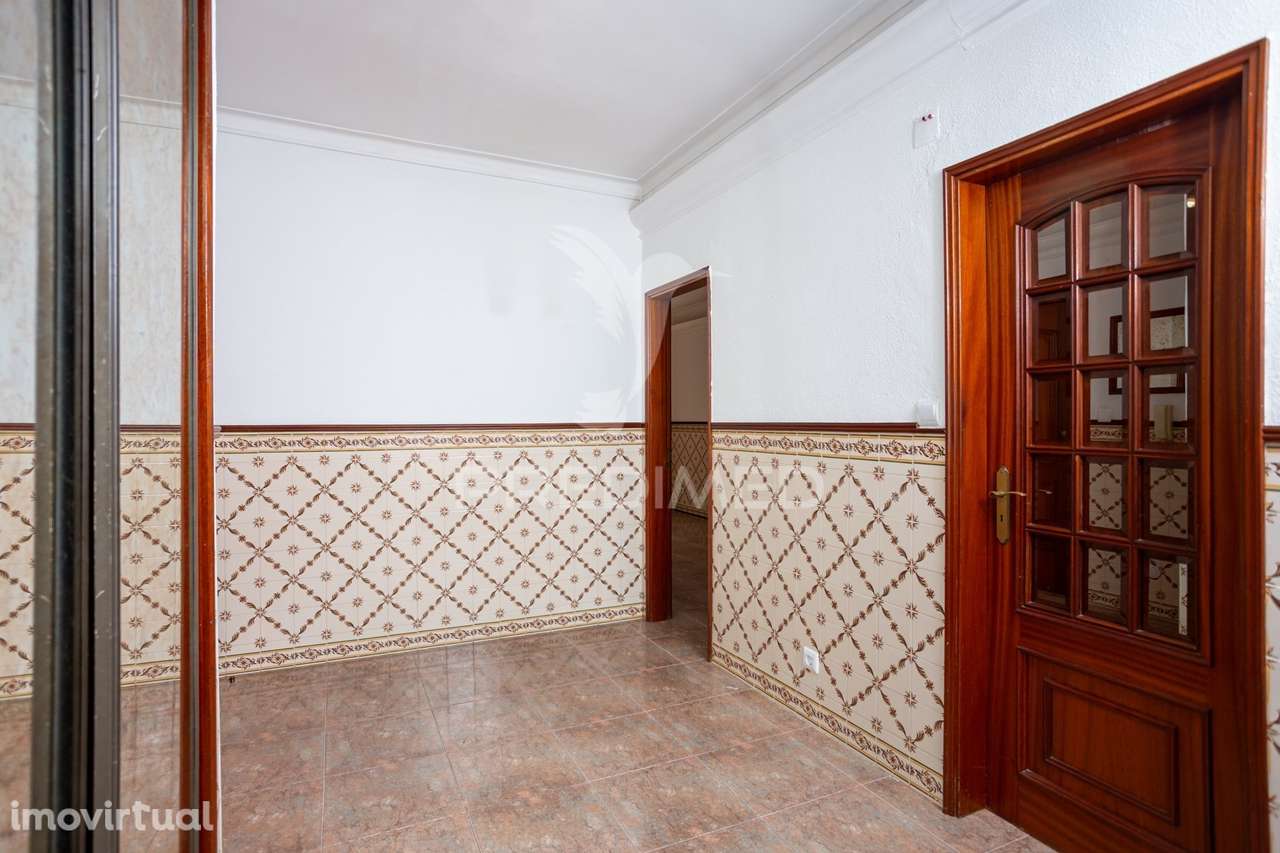 Apartamento T2 no Centro da Cruz de Pau - Grande imagem: 5/21