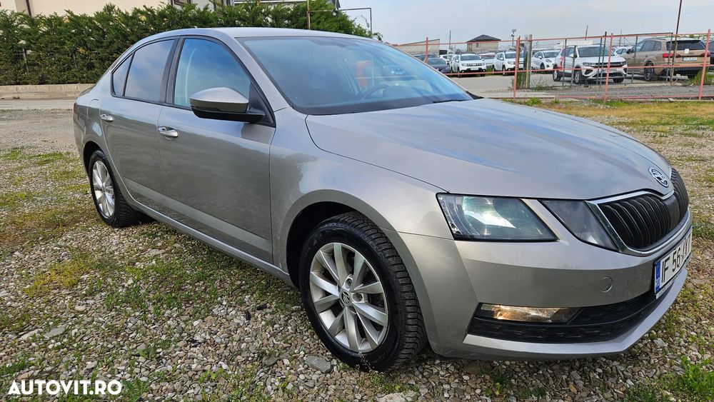 Skoda Octavia 1.0 TSI DSG Soleil - 2