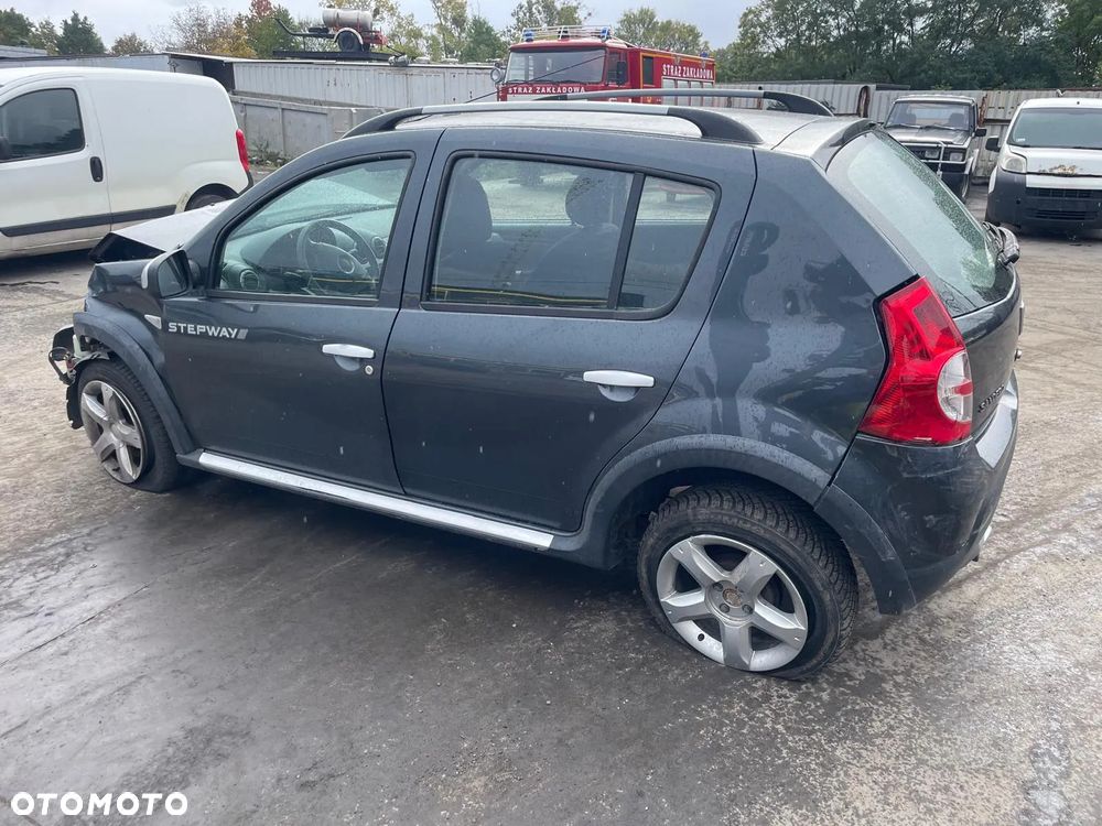 DACIA SANDERO  Na Czesci Wszystkie Czesci ! - 1