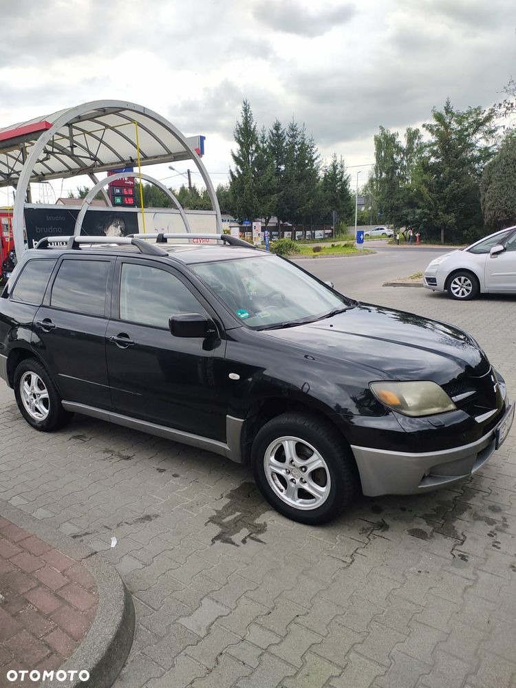 Mitsubishi Outlander 2.0 Comfort 4WD - 1