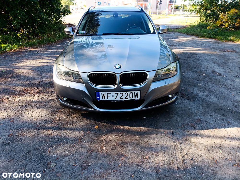 BMW Seria 3 318i Edition Exclusive - 21