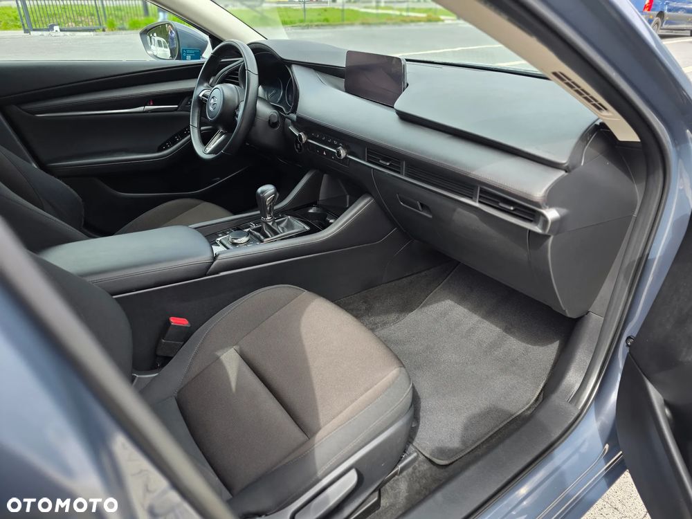 Mazda 3 2.0 mHEV Hikari - 12