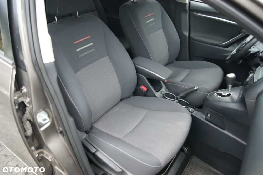 Toyota Verso 1.8 Multidrive Edition - 13