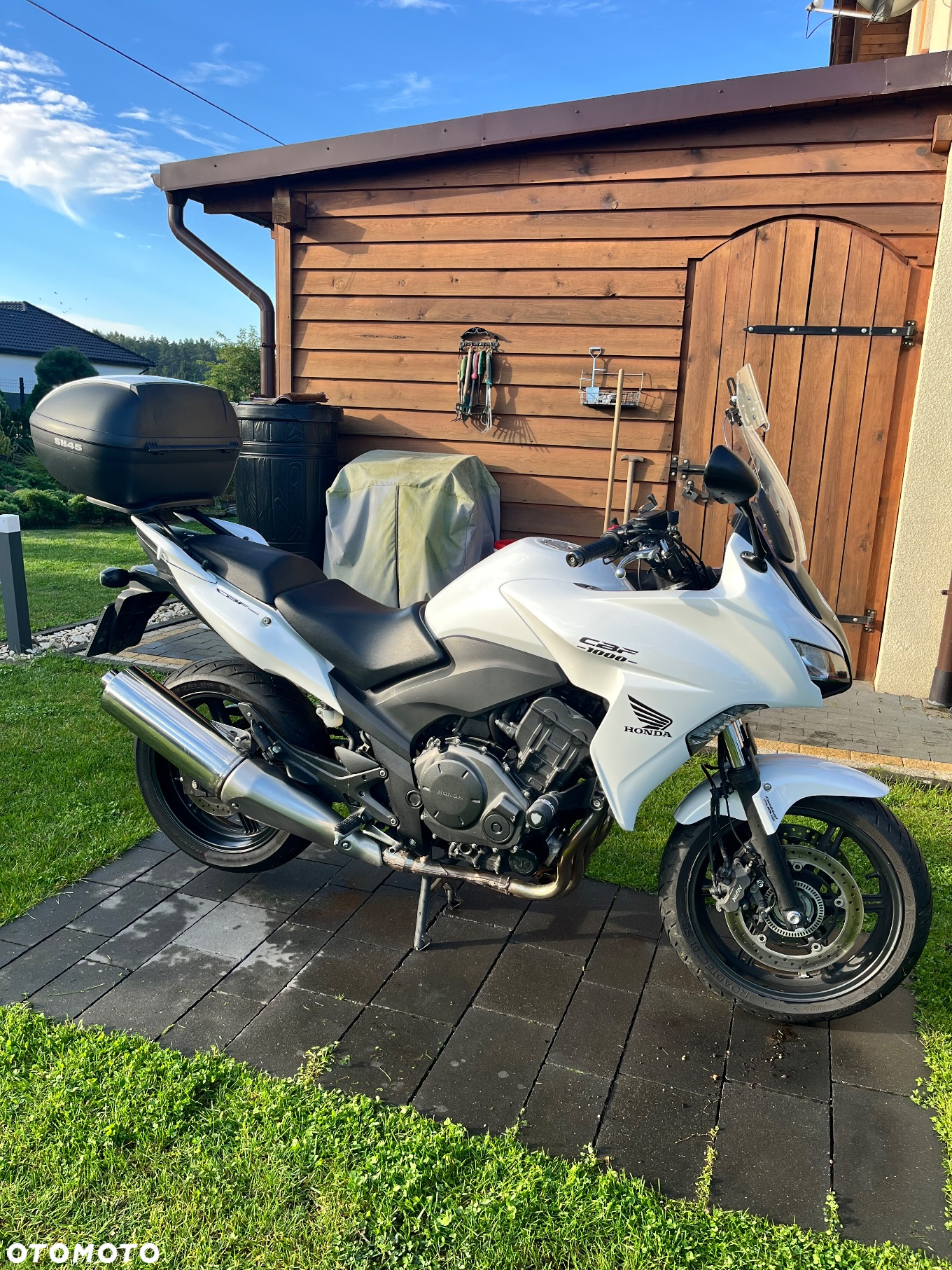 Honda CBF - 9