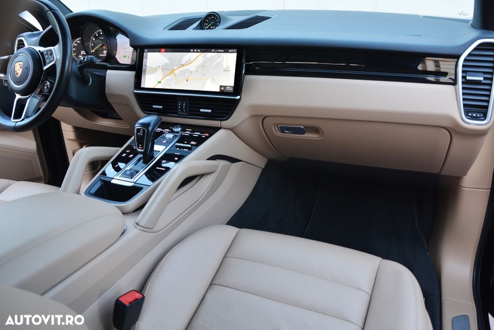 Porsche Cayenne E-Hybrid Tiptronic S - 18