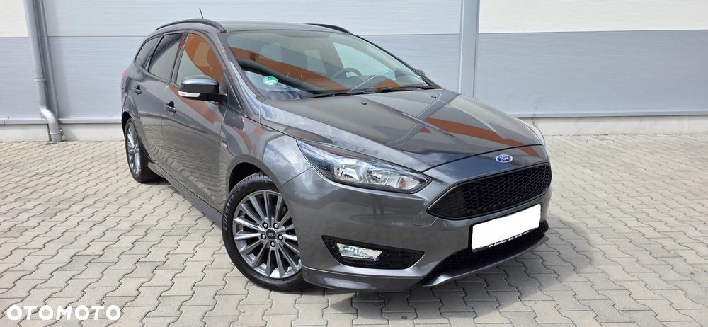 Ford Focus - 18
