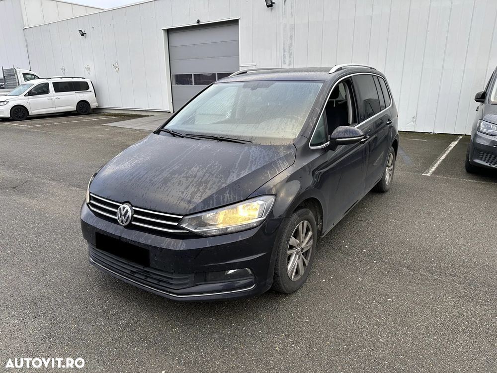 Volkswagen Touran 2.0 TDI SCR DSG Comfortline - 3