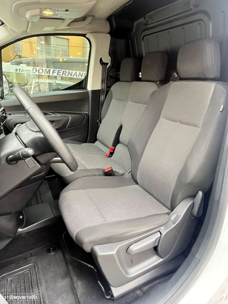 Toyota Proace City 1.5D L2h2 Longa Nacional - 22