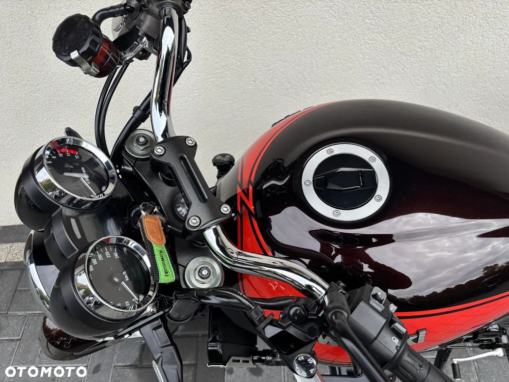 Kawasaki Z 900 RS - 4