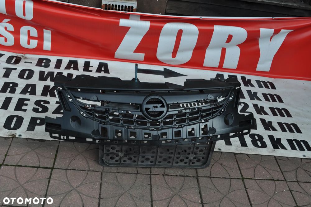 opel corsa D atrapa grill WYSYŁKA - 1