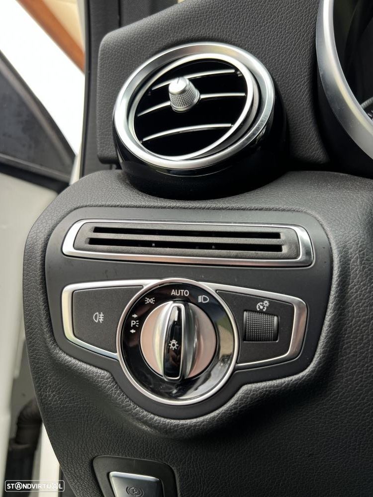 Mercedes-Benz GLC 220 d 4Matic 9G-TRONIC AMG Line - 22