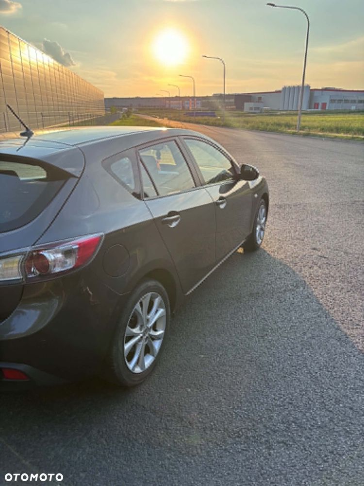 Mazda 3 - 7