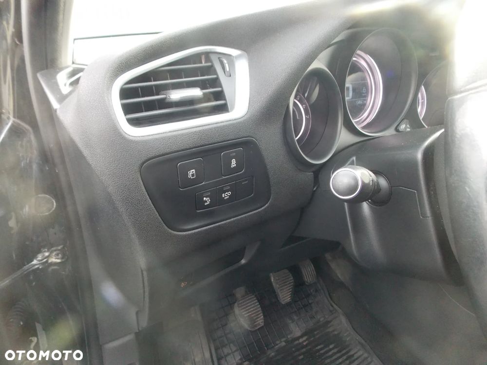 Citroën C4 BlueHDi 120 Stop&Start Selection - 30