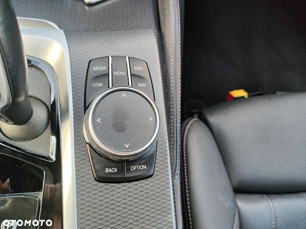 BMW Seria 5 518d mHEV M Sport sport - 23