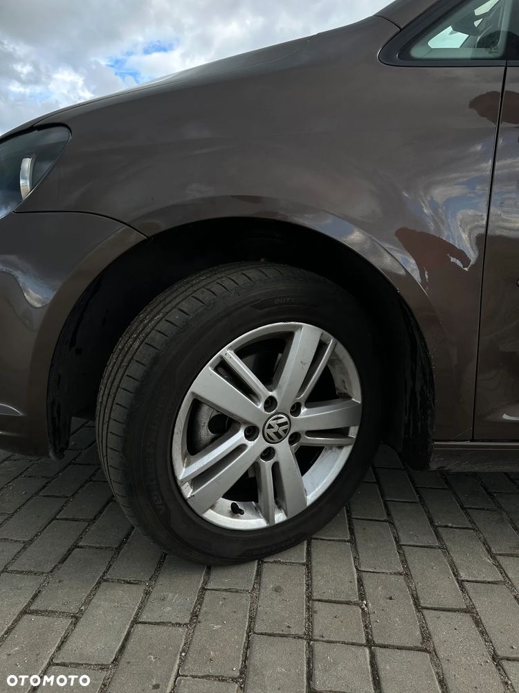 Volkswagen Touran 1.6 TDI DPF Trendline - 15
