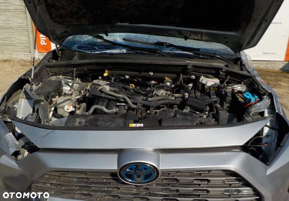 Toyota RAV4 - 7