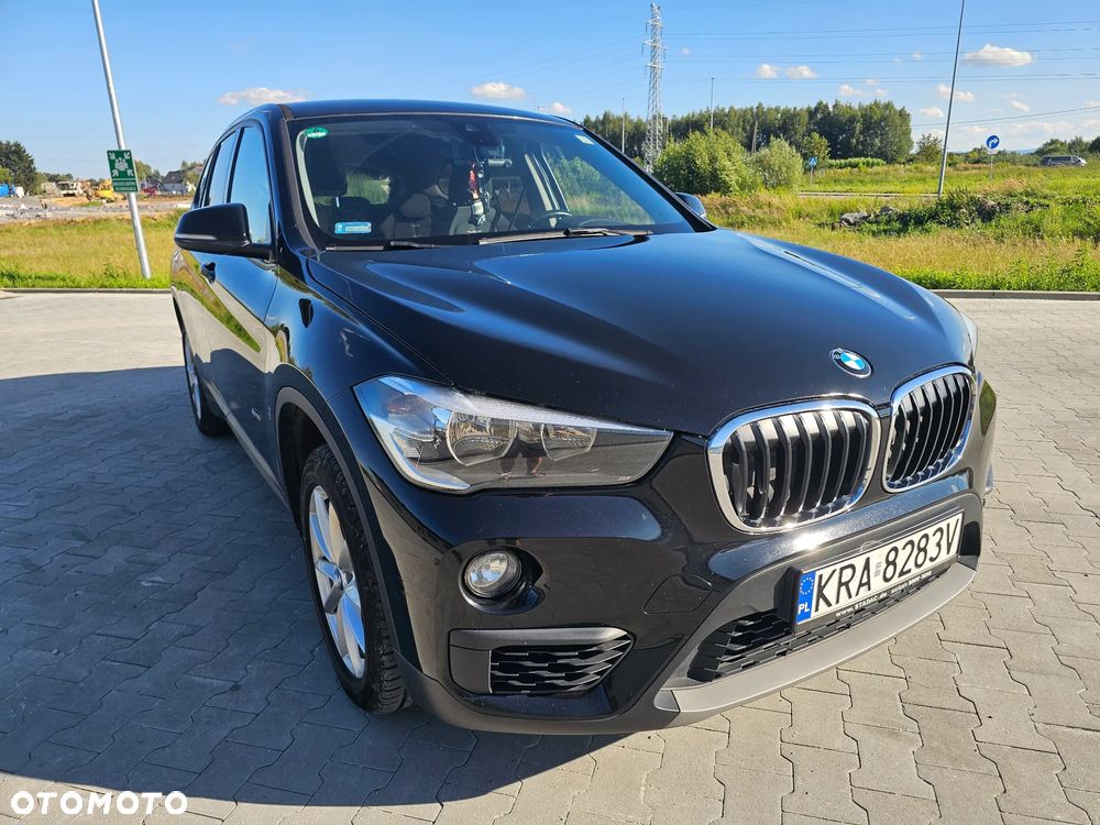 BMW X1 xDrive20d Sport Line - 2