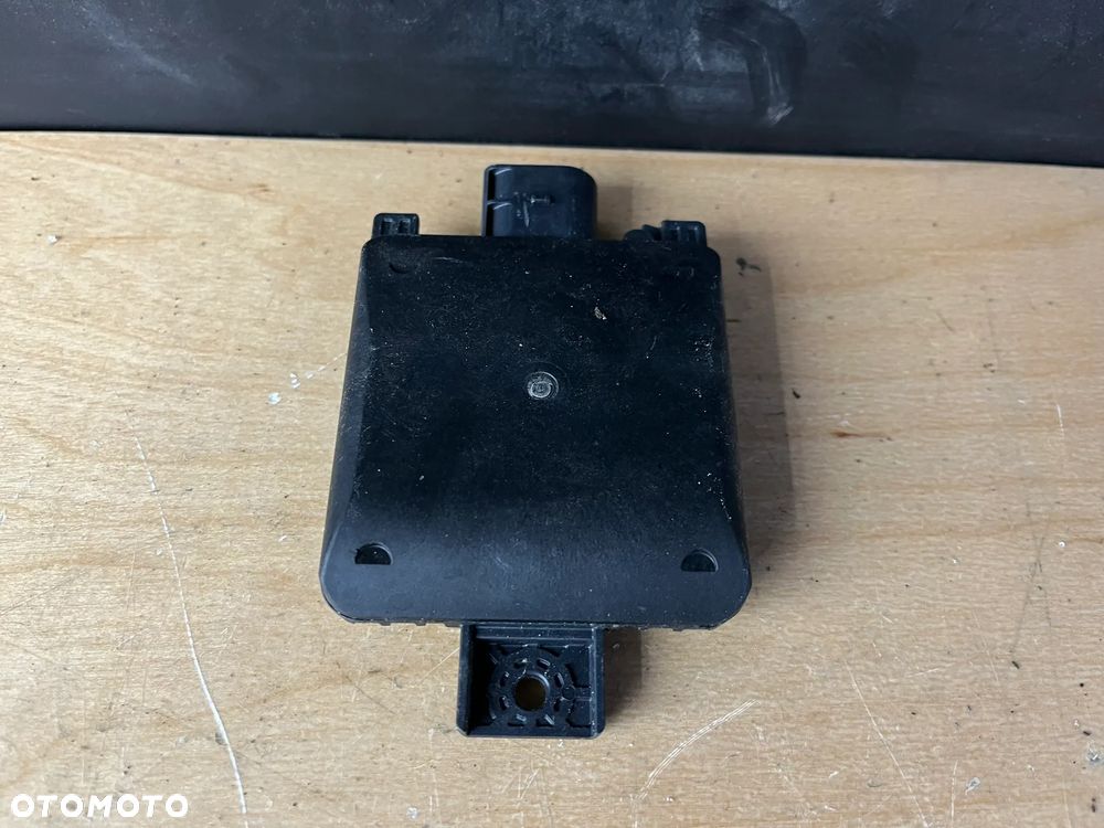VW Volkswagen Moduł radar ACC asystent martwego pola 2Q0907685B 2Q0907686B - 2