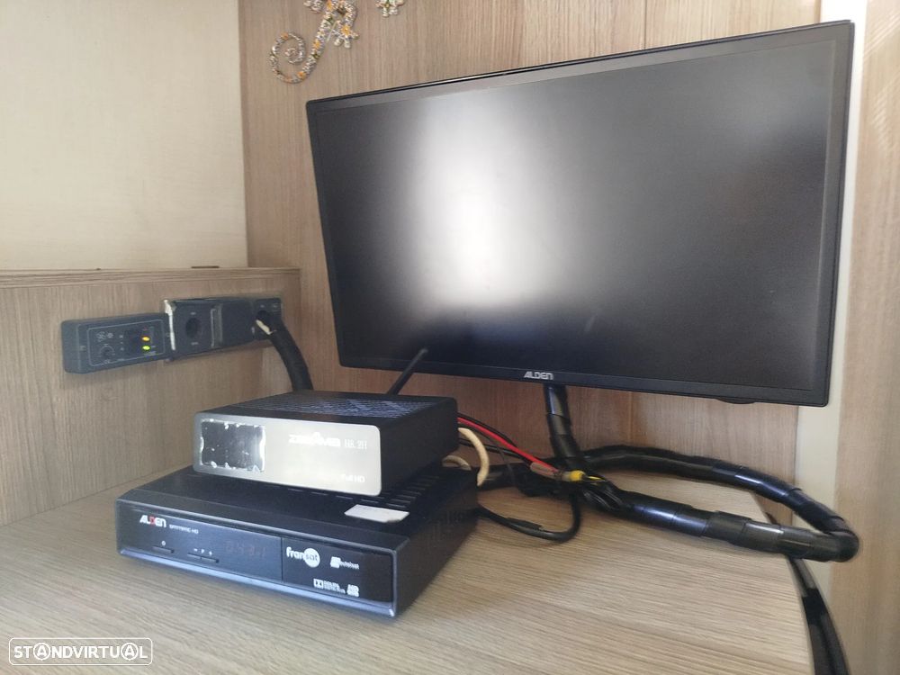 Challenger Genesis - 11