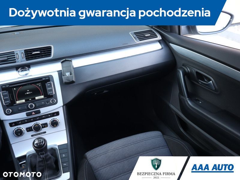 Volkswagen CC - 10